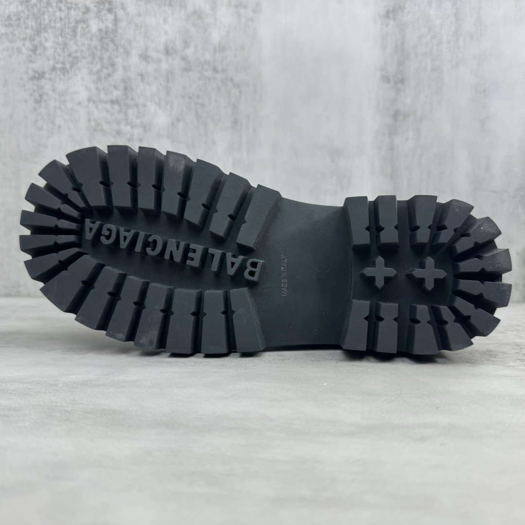 バレンシアガ「Balenciaga」バレンシアガ ブルドーザー ダービーシューズ / レザーダービー