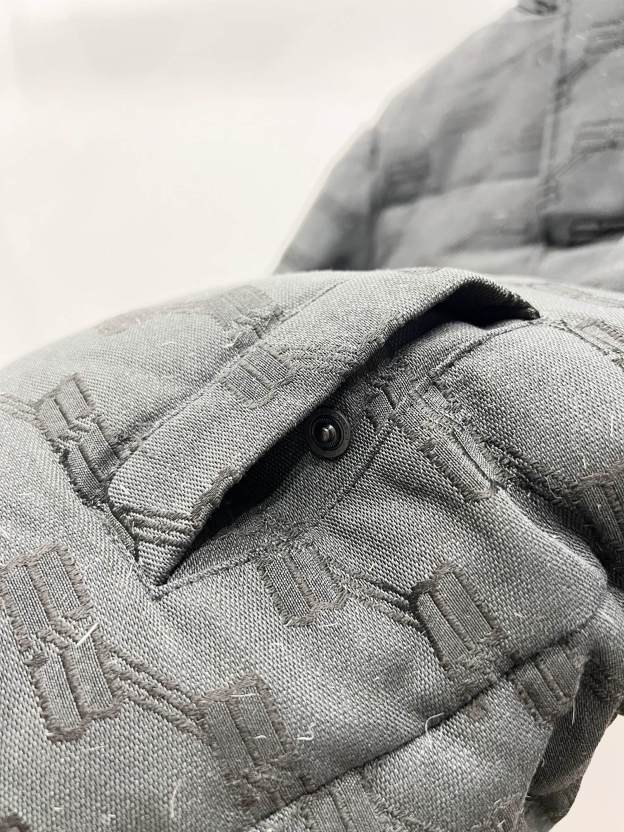 バレンシアガ「Balenciaga」‌軽奢華なジャカード柄個性ダウンジャケット 男女兼用