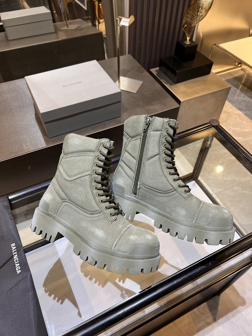 バレンシアガ「Balenciaga」バレンシアガ ストンパー ジップドブーティ / レザーブーツ