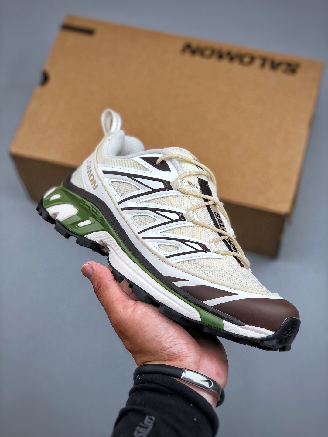 サロモン「SALOMON」XT-6 Expanse トレイルランニングシューズ