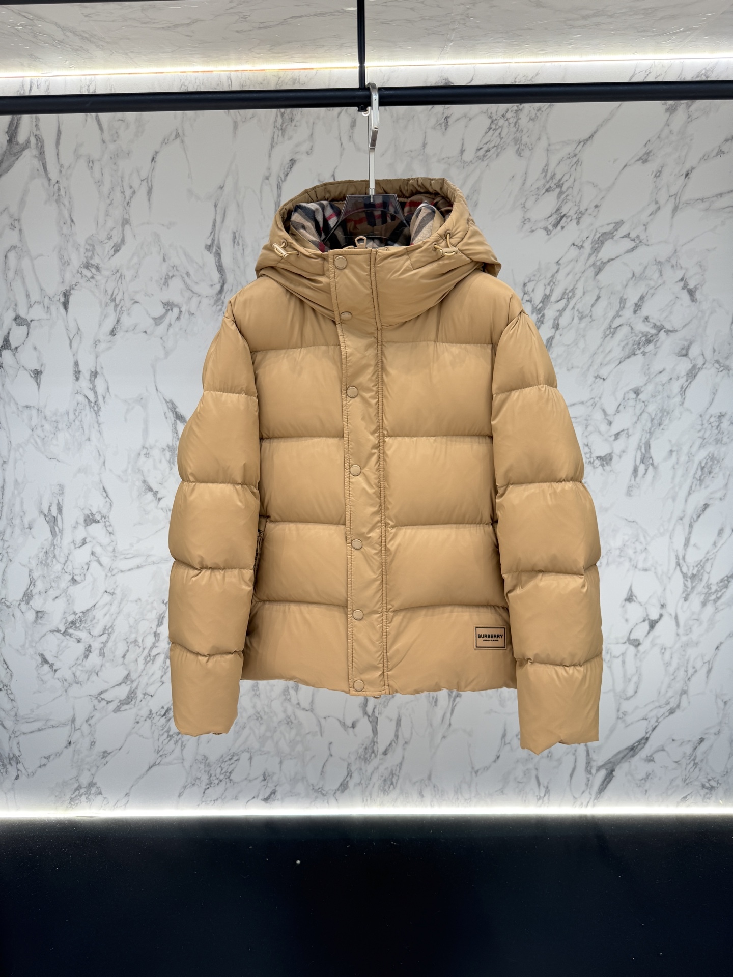 バーバリー「Burberry」秋冬ファッションフード付きダウンジャケット