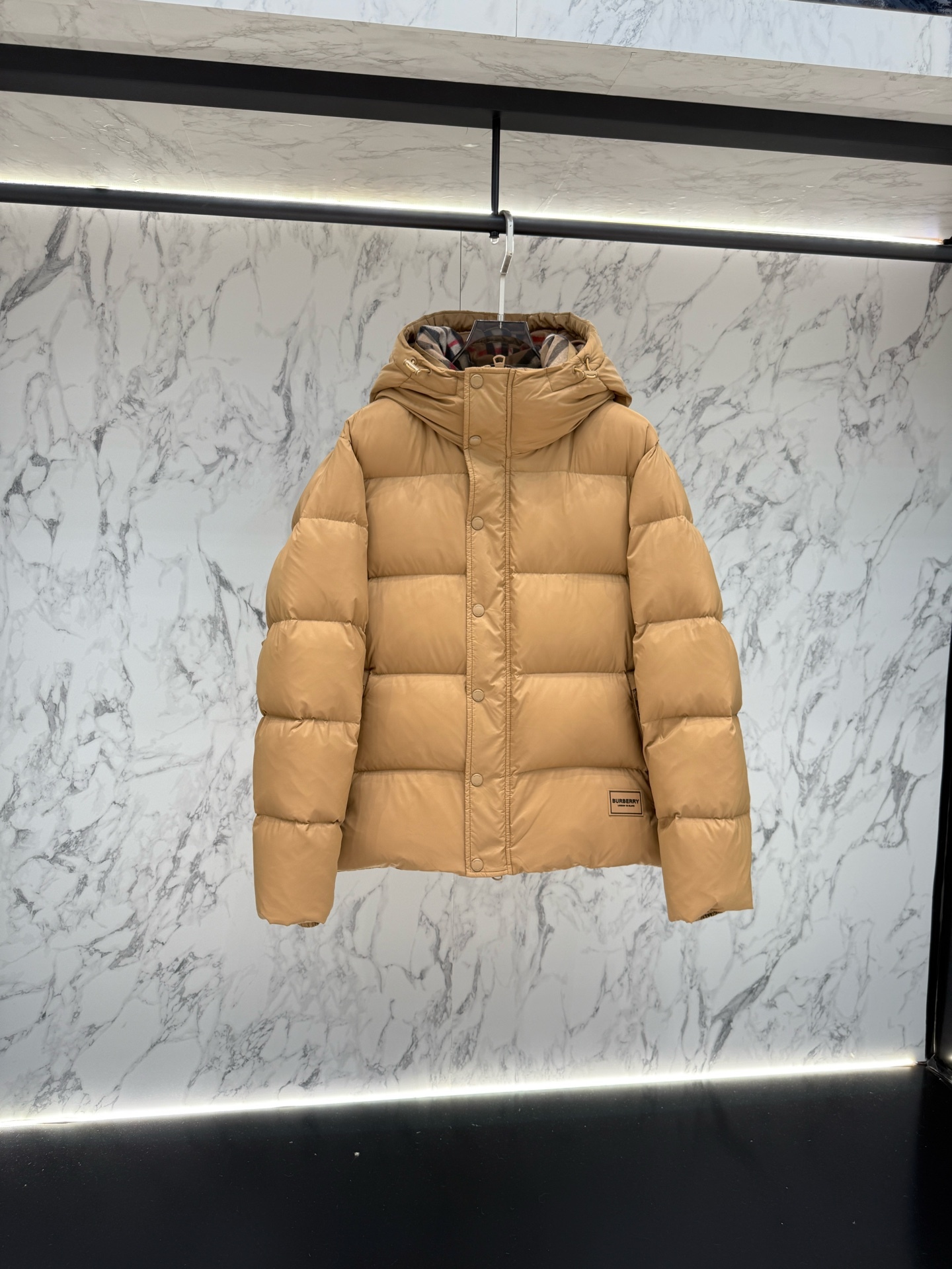 バーバリー「Burberry」秋冬ファッションフード付きダウンジャケット