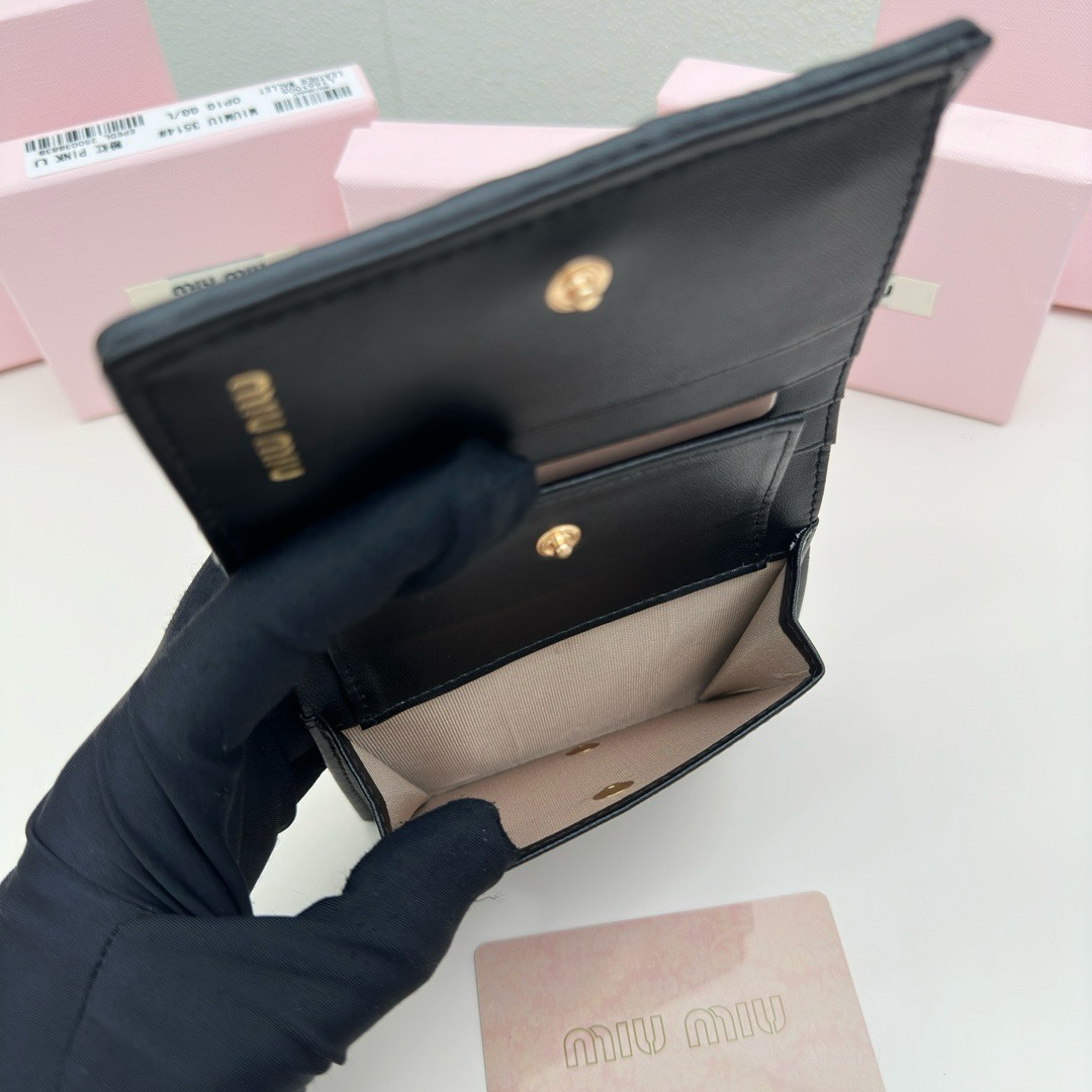 ミュウミュウ「Miu Miu」ミュウミュウ ラムスキンミニバッグ 3511 / ハンドバッグ