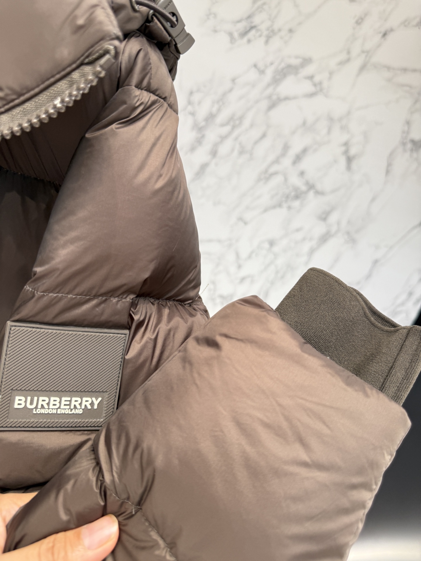 バーバリー「Burberry」秋冬ファッションフード付きダウンジャケット