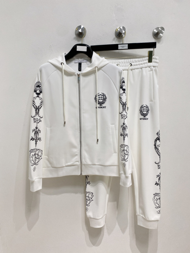 ジバンシィ「Givenchy」 秋冬 メンズ カジュアルスポーツセット