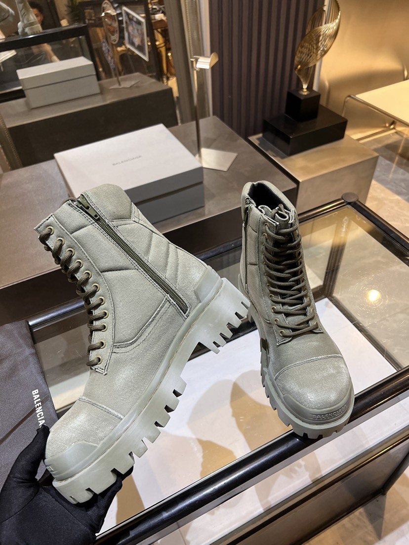 バレンシアガ「Balenciaga」バレンシアガ ストンパー ジップドブーティ / レザーブーツ