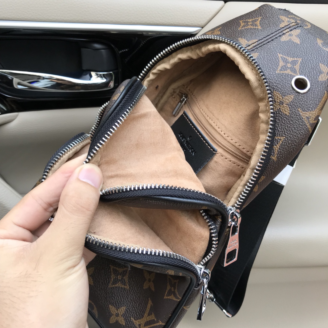 ルイ・ヴィトン「Louis Vuitton」メンズ ウエストバッグ