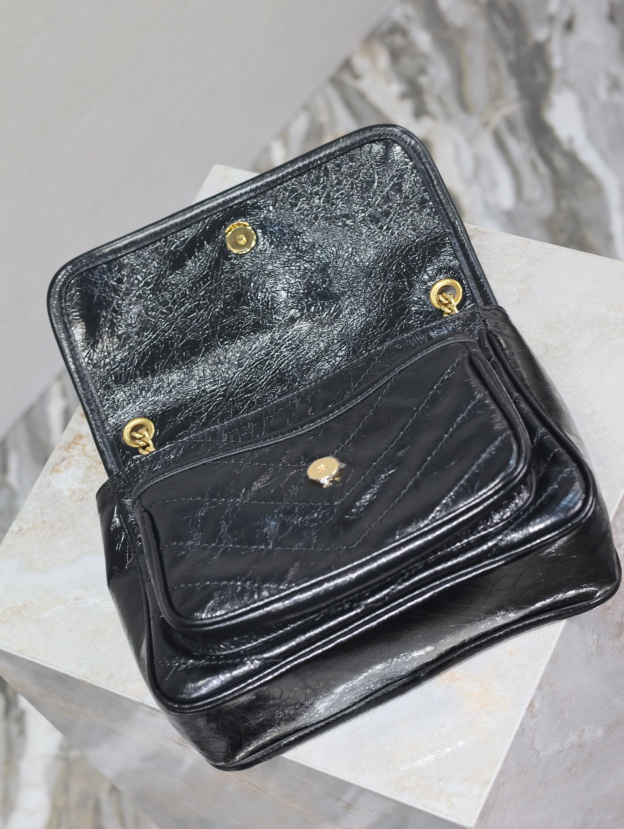 2026サンローラン「Saint Laurent NIKI スモール ヴィンテージクリンクルレザー チェーンショルダーバッグ