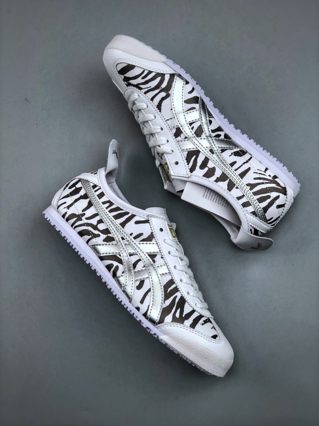 オニツカタイガー「Onitsuka Tiger」MEXICO 66 スリッポン スニーカー