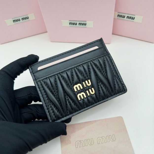 ミュウミュウ「Miu Miu」ミュウミュウ ラムスキン フラップバッグ 3514 / ショルダーバッグ