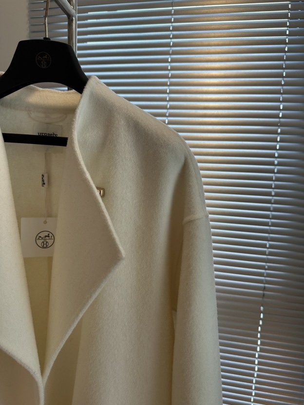 エルメス「Hermès」ラグジュアリーカシミアコート