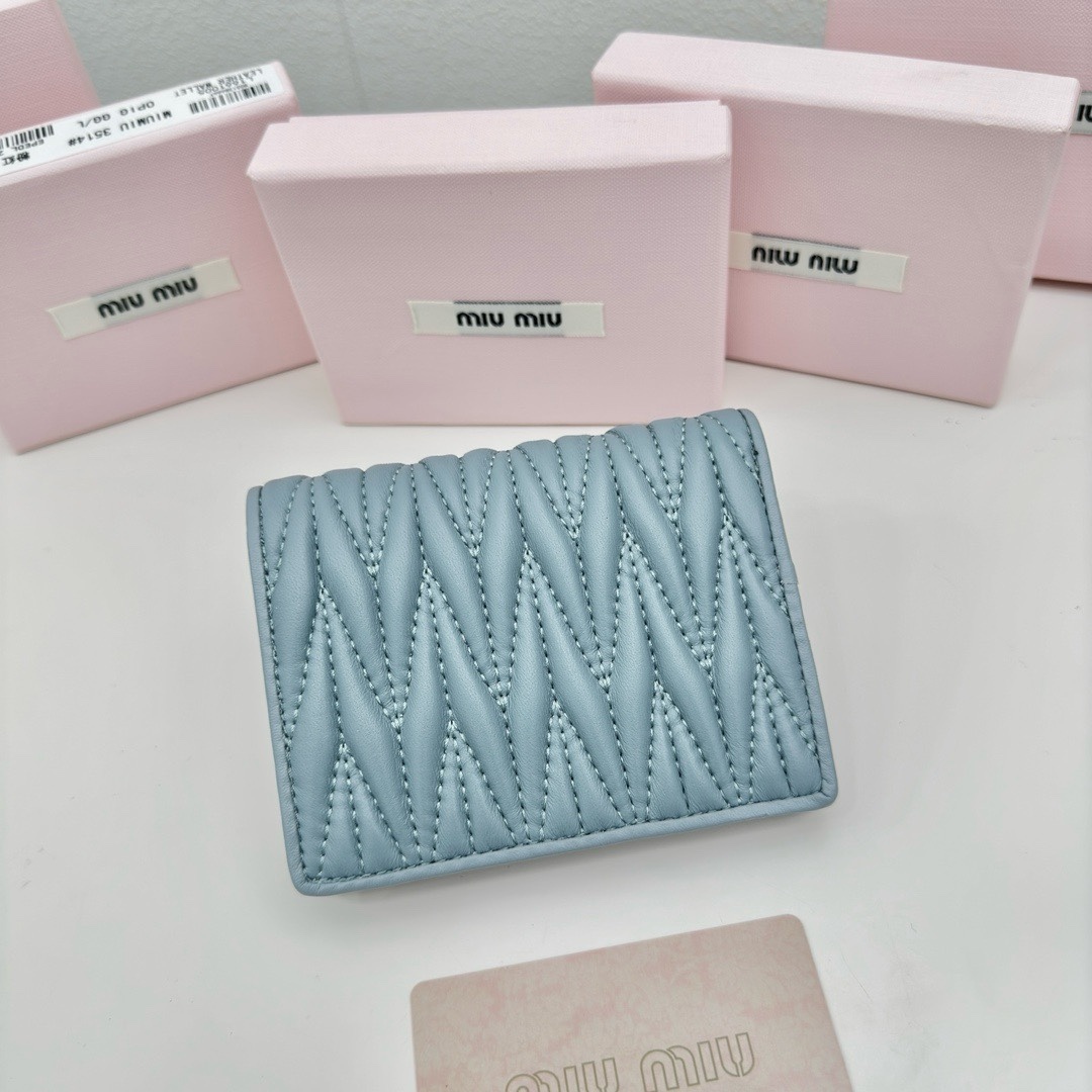 ミュウミュウ「Miu Miu」ミュウミュウ ラムスキン フラップバッグ 3513 / ショルダーバッグ