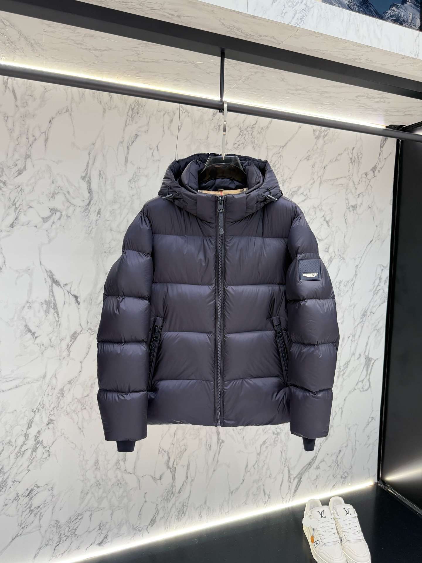 バーバリー「Burberry」秋冬ファッションフード付きダウンジャケット