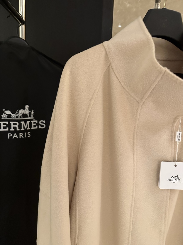 エルメス「Hermès」ラグジュアリーカシミアコート