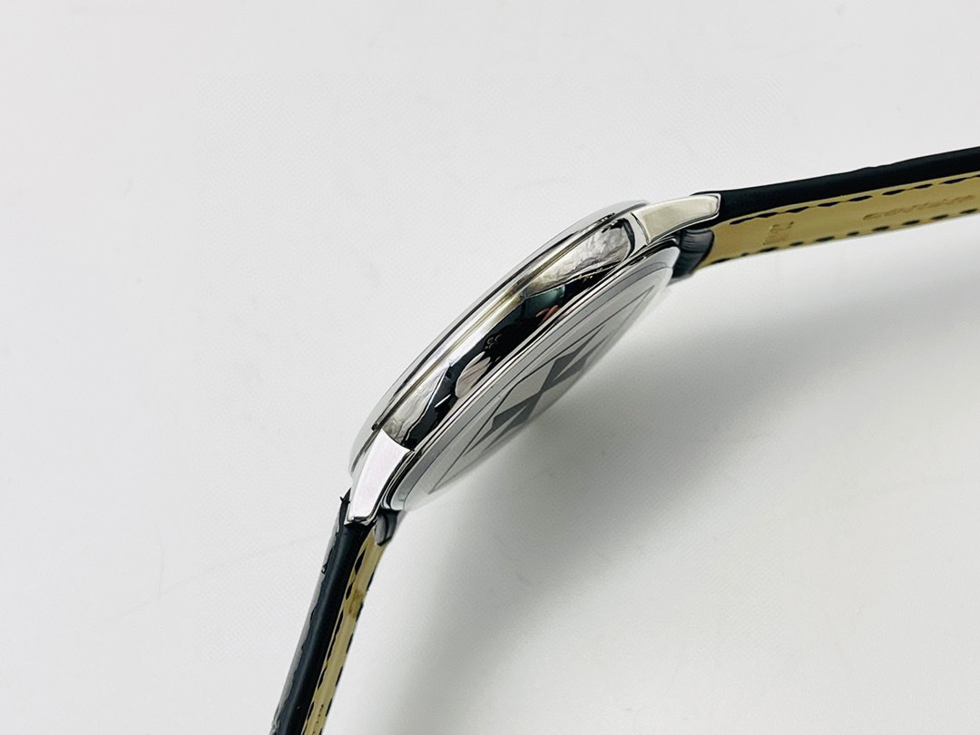 ヴァシュロン・コンスタンタン「Vacheron Constantin」パトリモニー 機械式腕時計 40mm