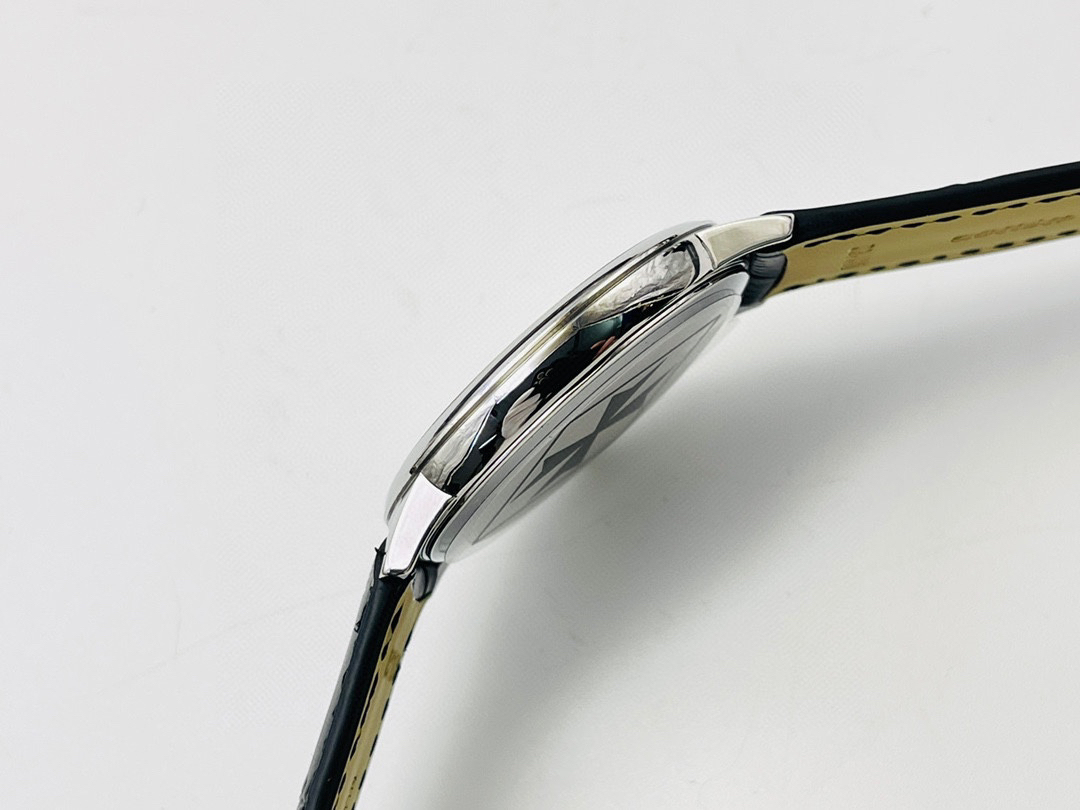 ヴァシュロン・コンスタンタン「Vacheron Constantin」パトリモニー 機械式腕時計 40mm