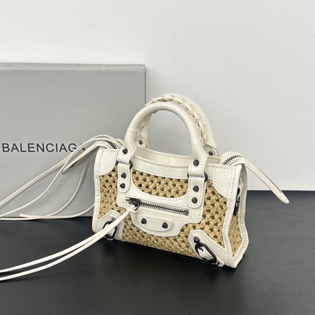バレンシアガ「Balenciaga」バレンシアガ ラフィア ル・シティ ハンドバッグ / トートバッグ
