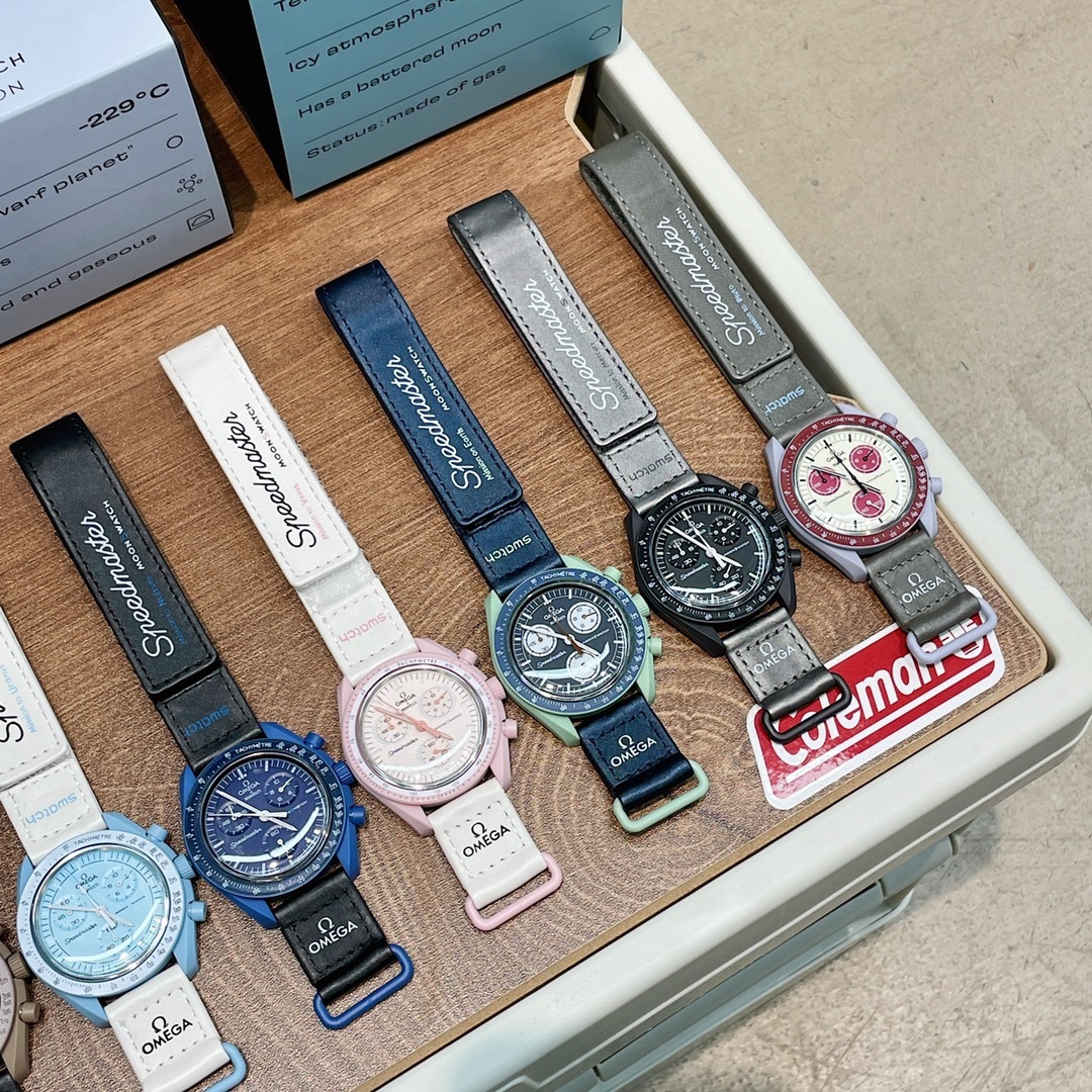 「Swatch x Omega」Bioceramic MoonSwatchコレクション 42MM -11色