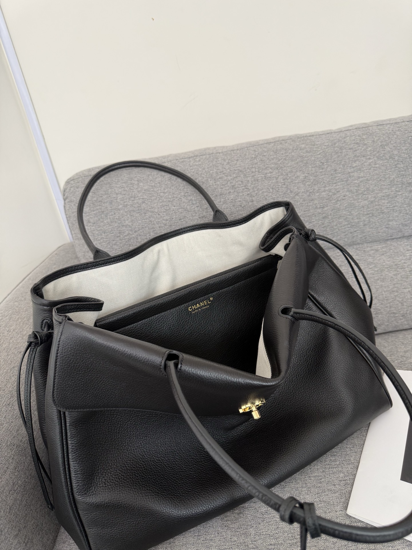 シャネル「Chanel」シャネル 26S ショッピングトート / キャンバストートバッグ