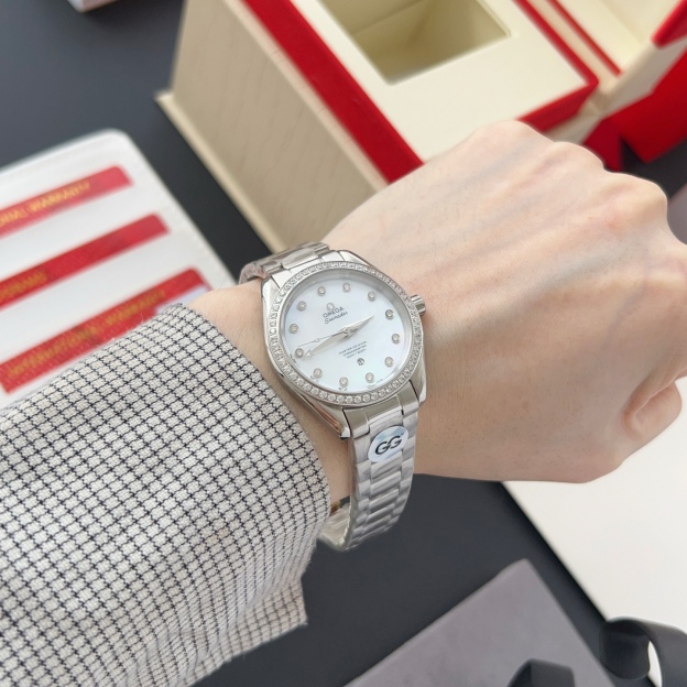 オメガ「Omega」アクアテラ 34mm マスタークロノメーター