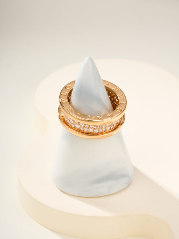 ブルガリ「Bvlgari」エレガントなリングコレクション