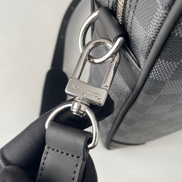 ルイ・ヴィトン「Louis Vuitton」ルイ・ヴィトン ポルト・ドキュメント・ヴォヤージュ PM N40445 / ブリーフケース