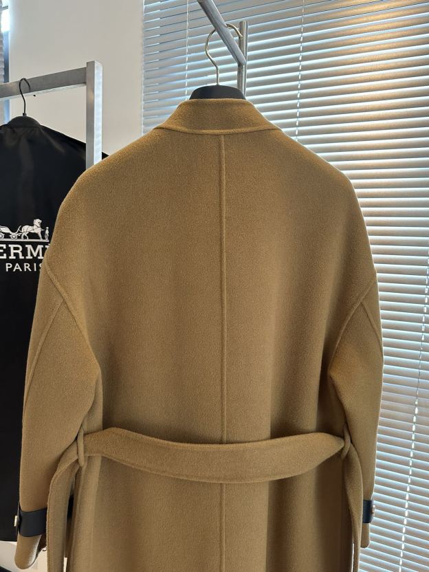 エルメス「Hermès」2025ニューコレクション コート