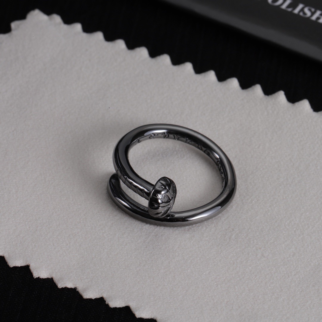 クロムハーツ （Chrome Hearts）スパイクリング