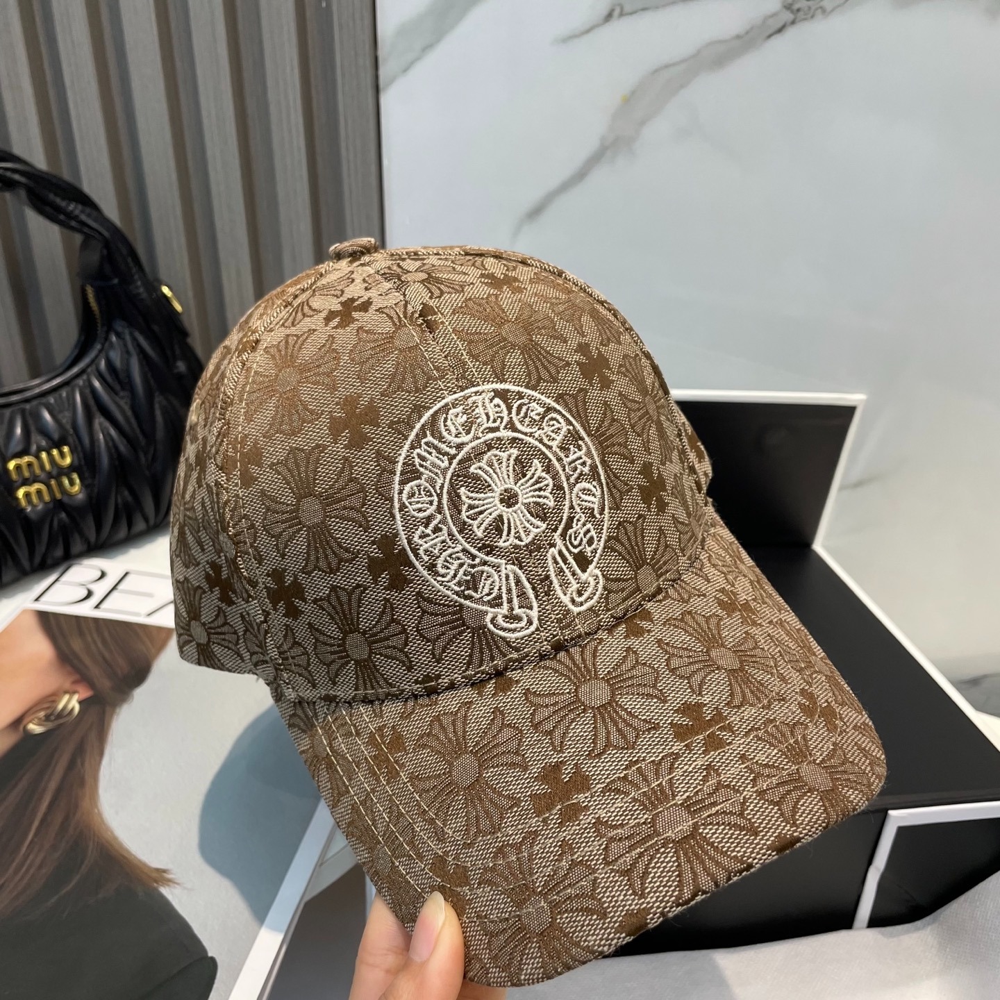 クロムハーツ「Chrome Hearts」プレミアム スナップバック キャップ
