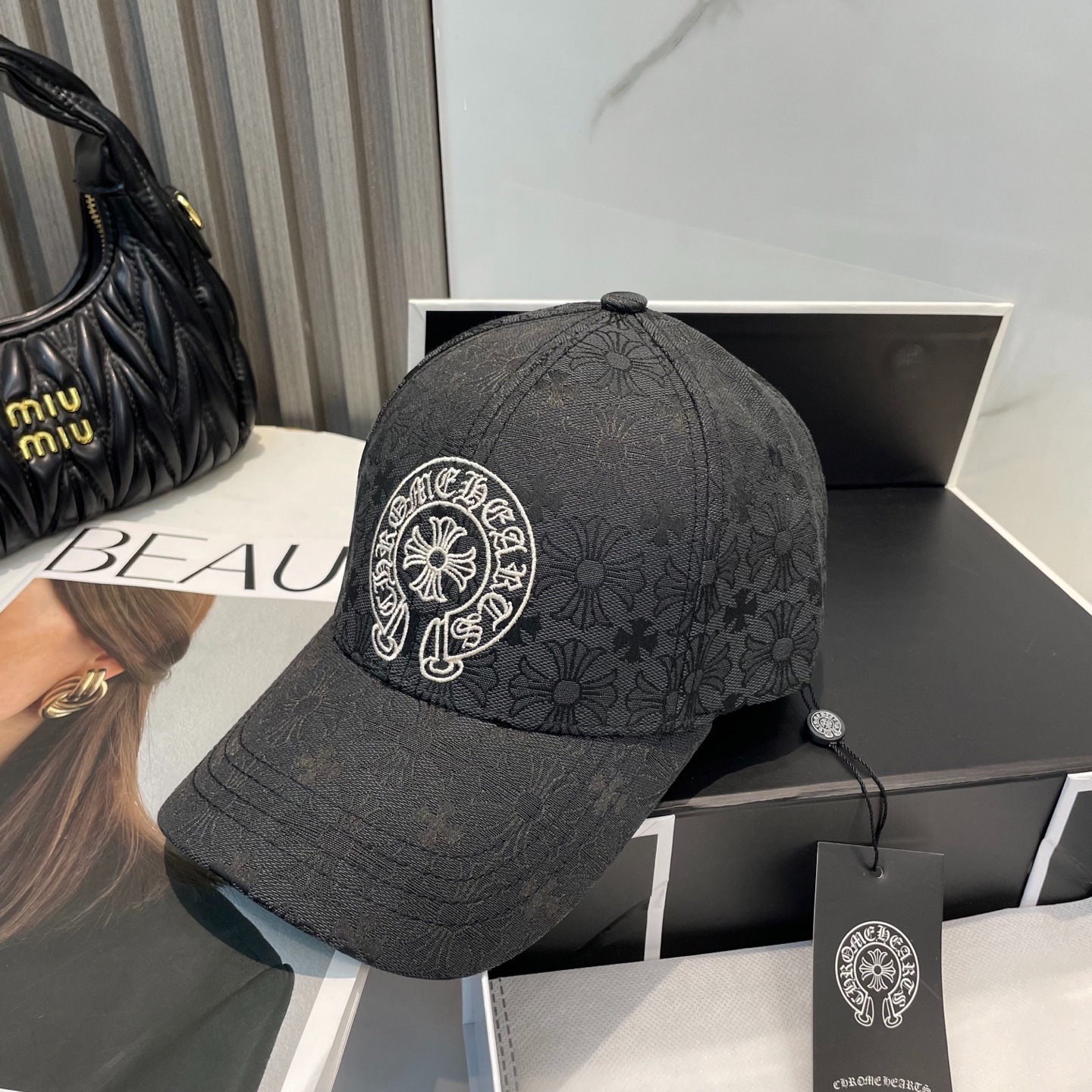 クロムハーツ「Chrome Hearts」プレミアム スナップバック キャップ
