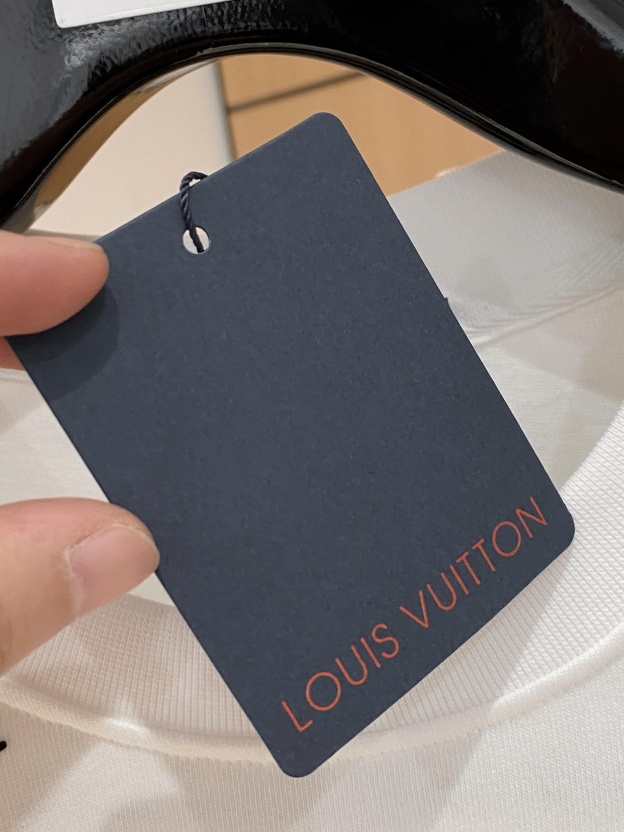 ルイ・ヴィトン「Louis Vuitton」 カジュアルセットアップ 26SS