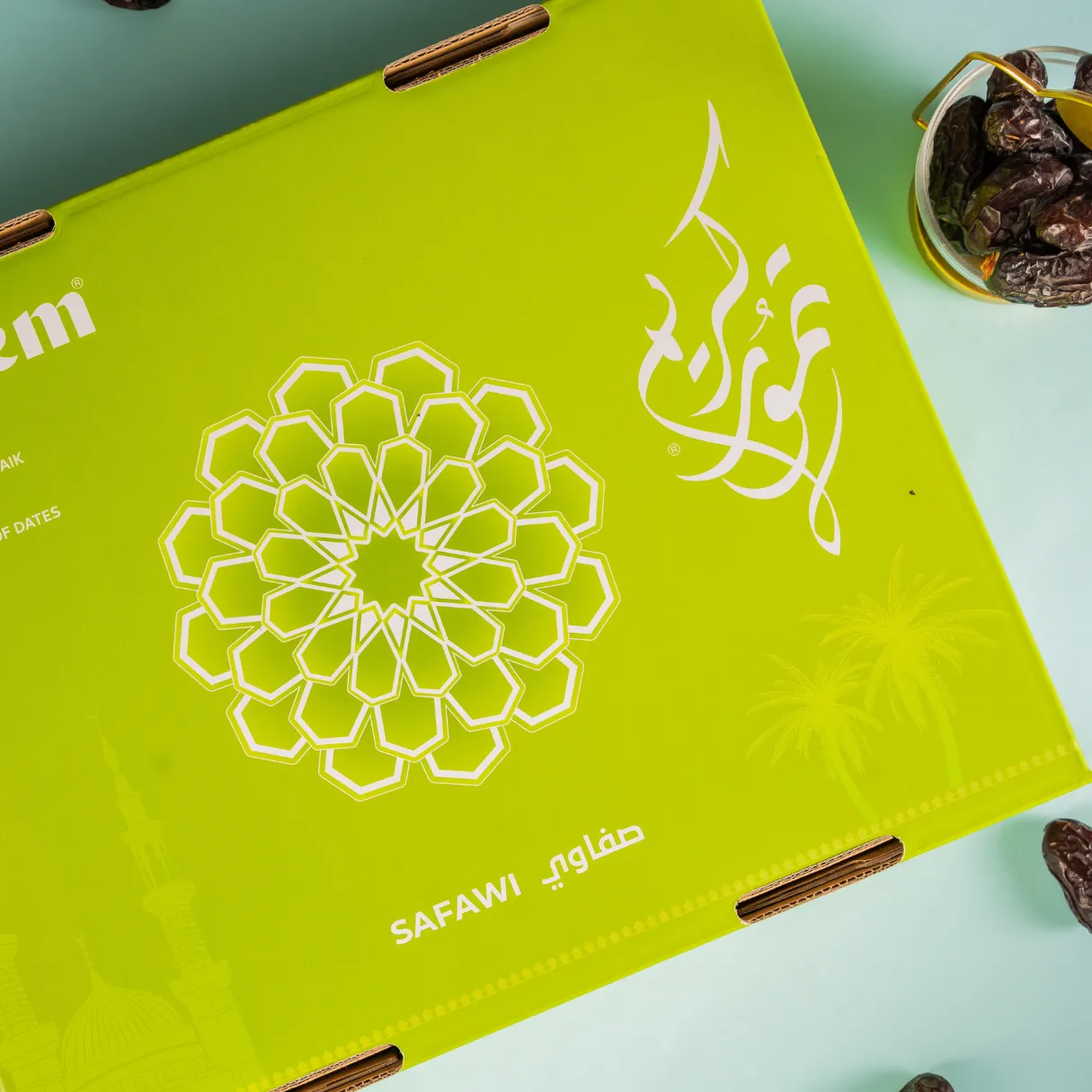 Kareem Kurma Premium Safawi Mix [5kg] – Diimport dari Madinah, Stok Baru