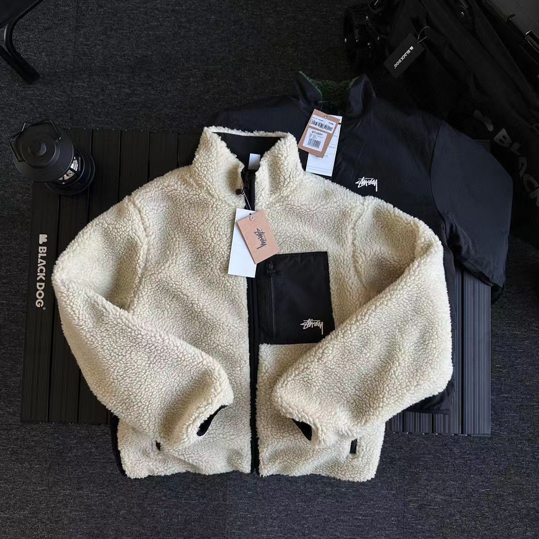 ステューシー Stussy ジャケット アウター 厚手 ボア 両面着用