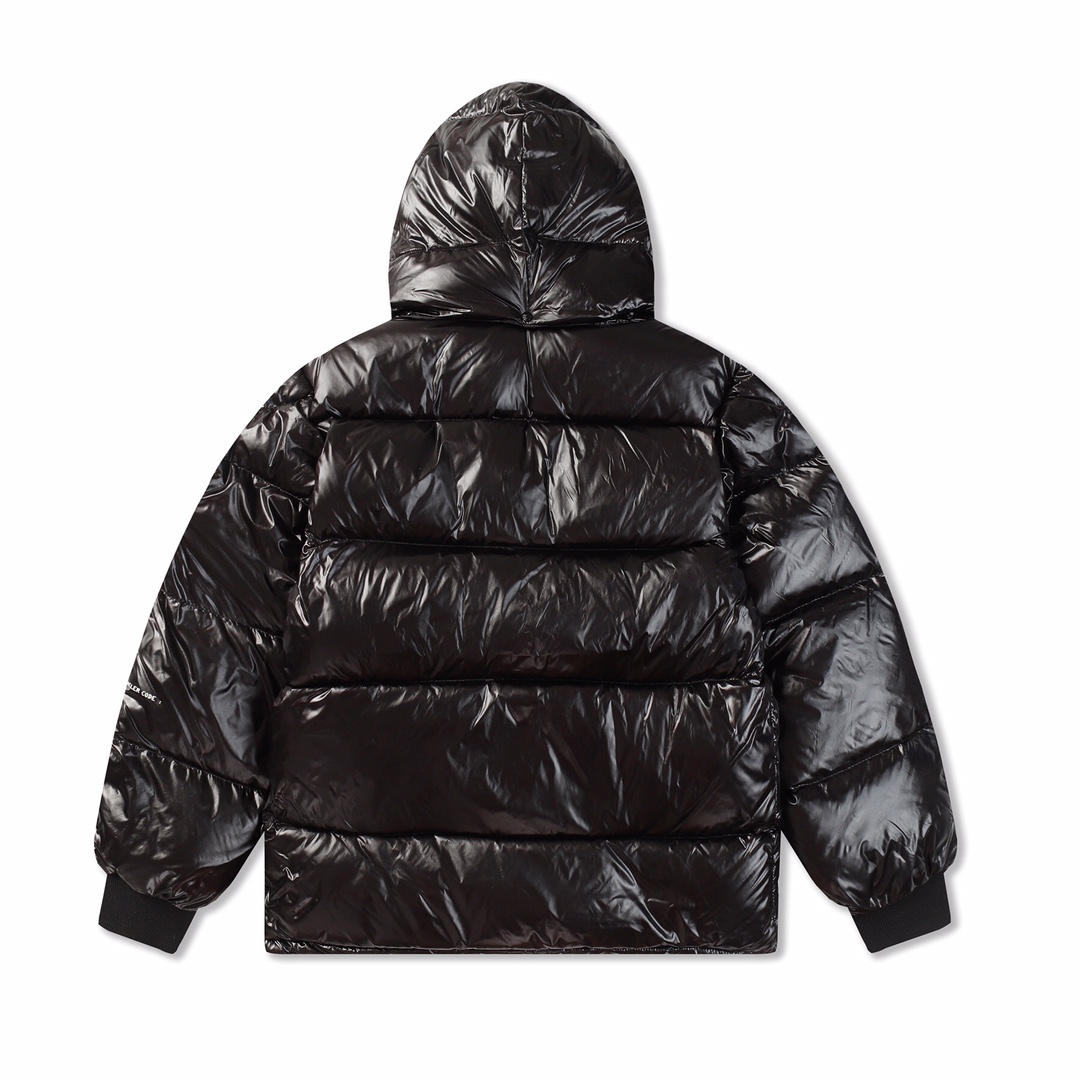 【MONCLER】（モンクレール） ダウンジャケット