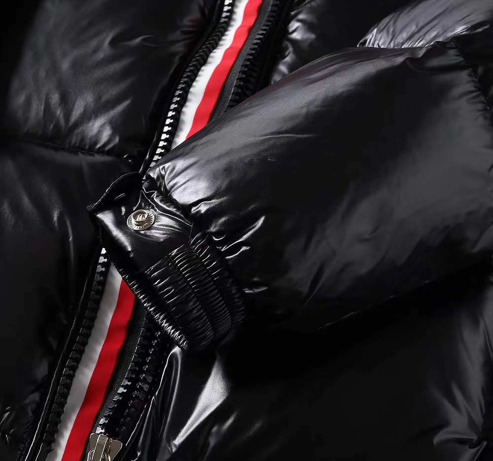 【MONCLER全国送料無料】新作数量限定予行販売モンクレールダウンジャケット