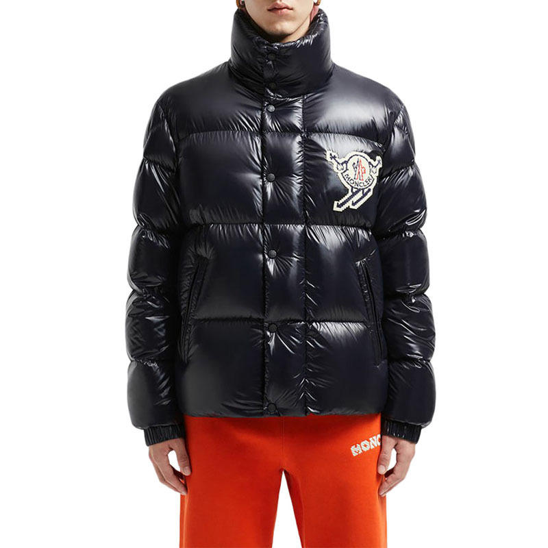 今人気！＊MONCLER＊ LESTEショートダウンジャケット