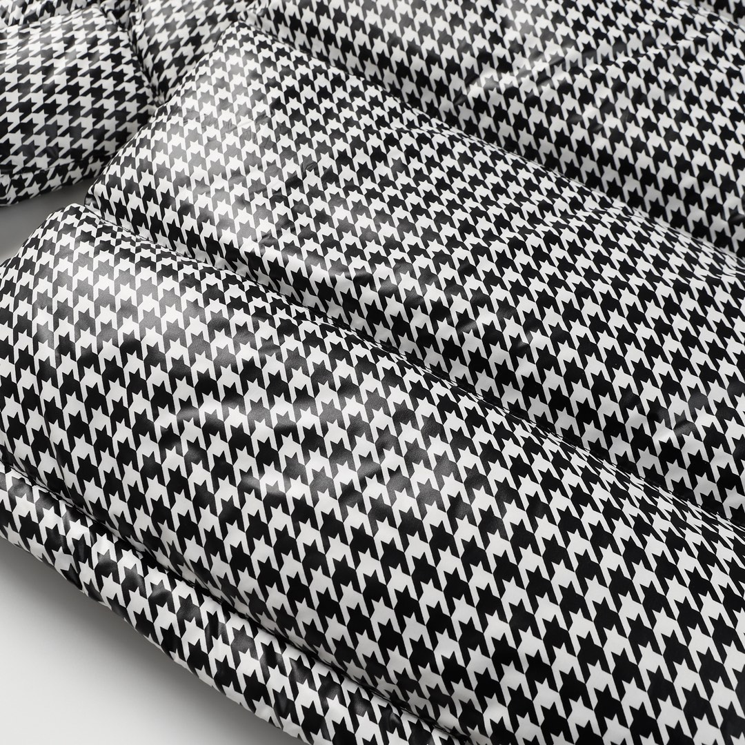 【Moncler】✖️【Fragment Design】23FW ダウンジャケット