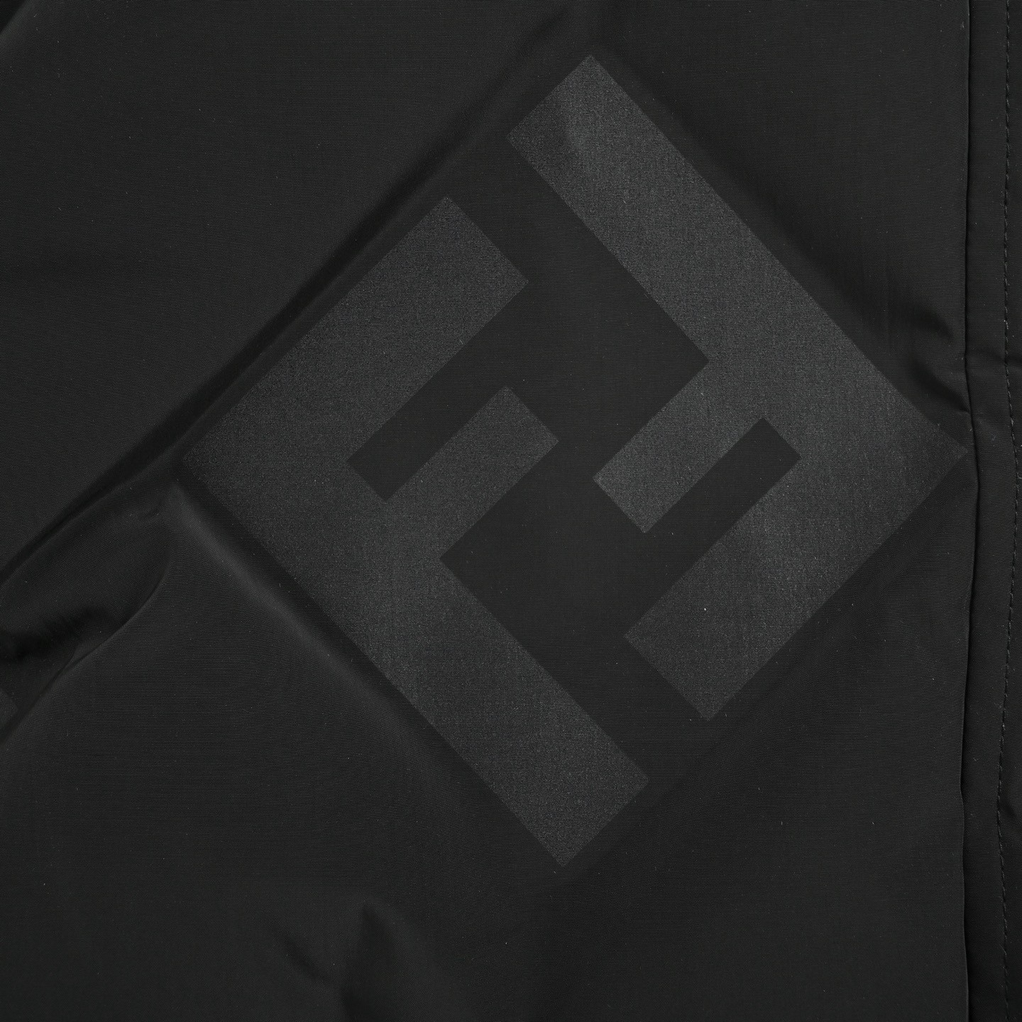 FENDI フェンディ FFプリントナイロンフーデッド ダウンジャケット