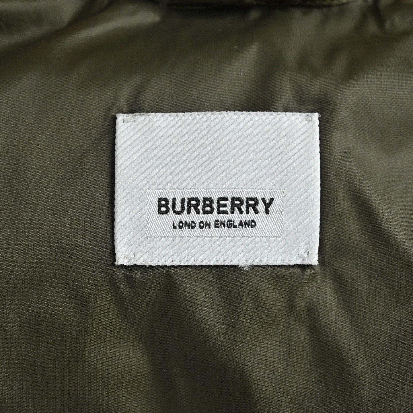 BURBERRY バーバリー 25FW新作 グレンチェックフード付きダウンジャケット