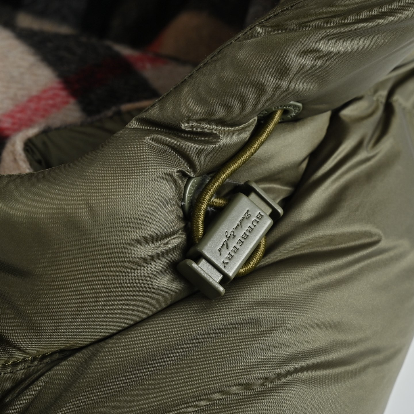 BURBERRY バーバリー 25FW新作 グレンチェックフード付きダウンジャケット