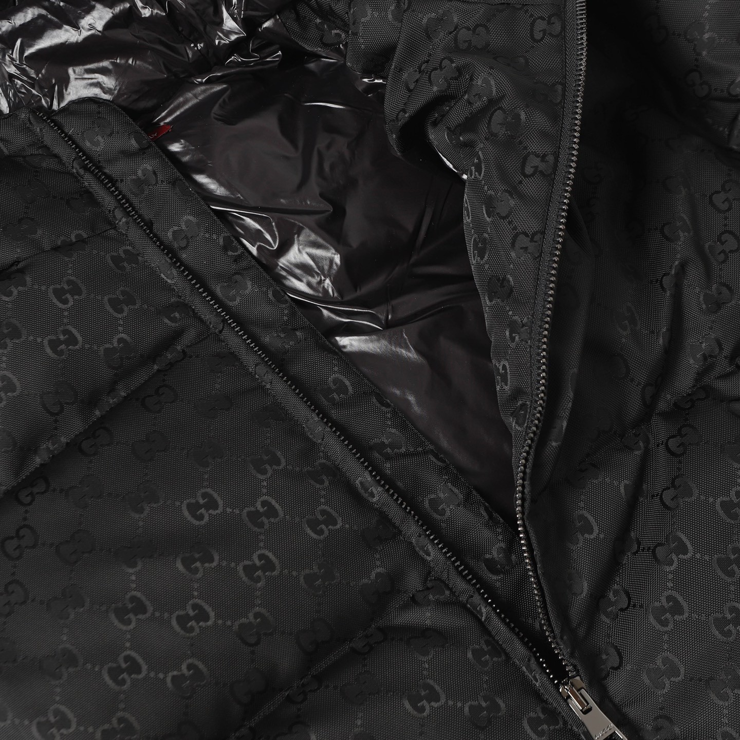 GUCCI グッチ 小G満印 連帽ダウンジャケット ブラック