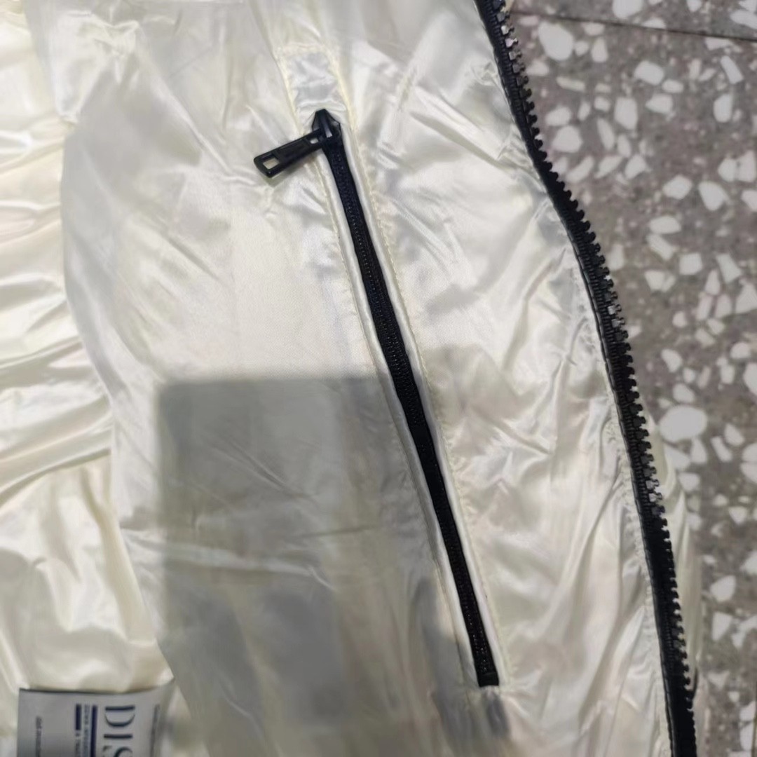 Moncler モンクレール X Fragment フーデッドダウンジャケット KEIDH ブラック