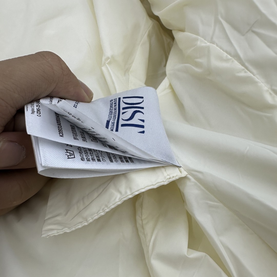 MONCLER モンクレール Glareins 編み飾りウエストライン フード付きショートダウンジャケット ホワイト レディース