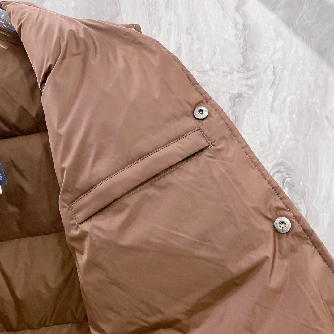 PRADA プラダ ダウンジャケット ブラウン