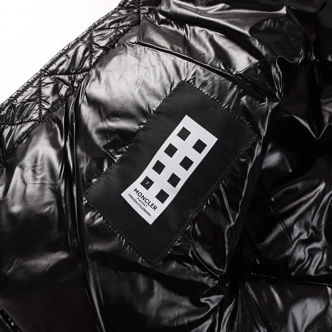 【MONCLER公式 旗艦店】（モンクレール） ダウンジャケット