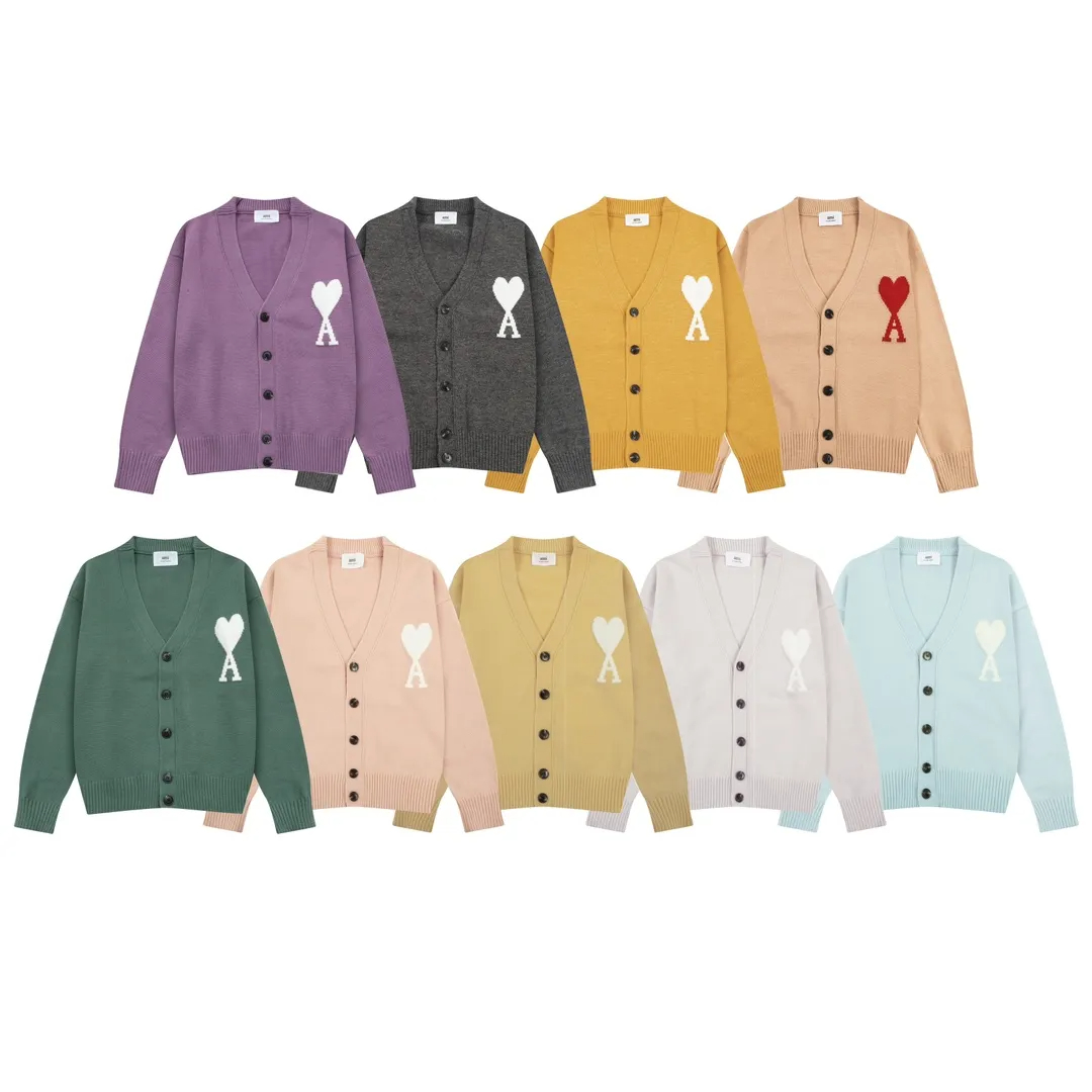 AMI PARIS（アミ パリス） オーバーサイズ ウール カーディガン 男女兼用ロゴニット