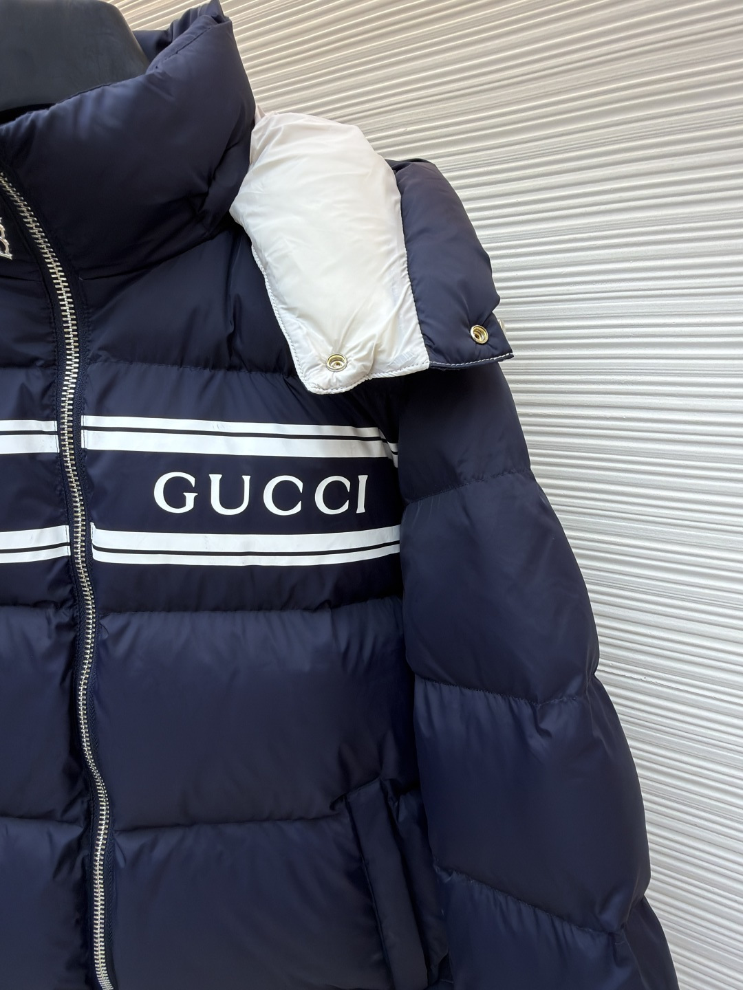 GUCCI  秋冬暖か服 グッチ ダウンジャケット アウター