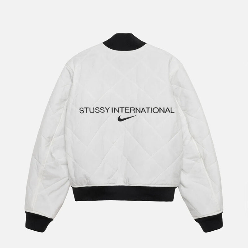 STUSSY×連名リバーシブルキルティングキルティングジャケット