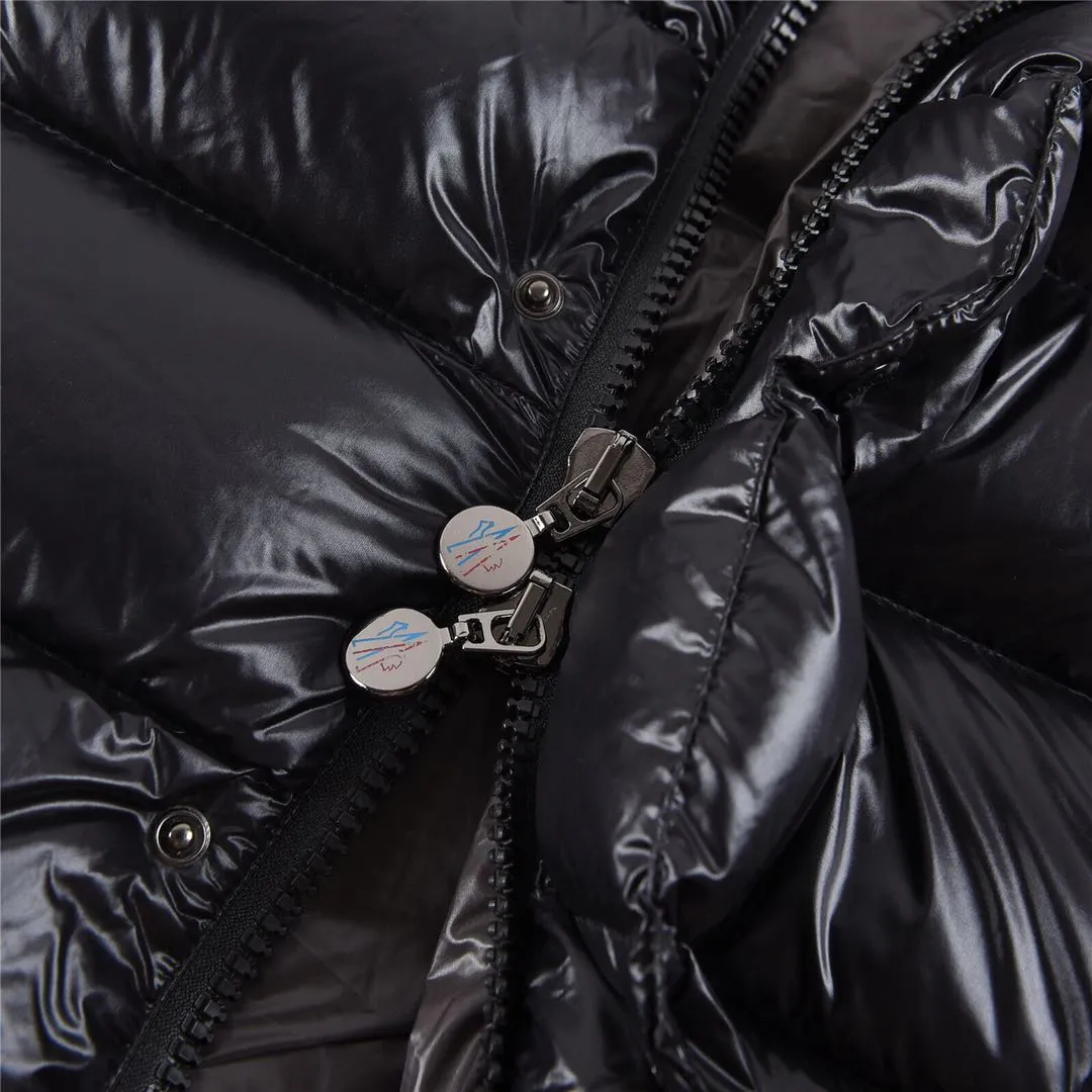 【公式認定ストア】MONCLERモンクレール 定番ダウンコート 限定発売中！多くの著名人やセレブに愛用されています! 爆買い！即完売必至MAYA（ユニセックス）「ベスト」(べすと)