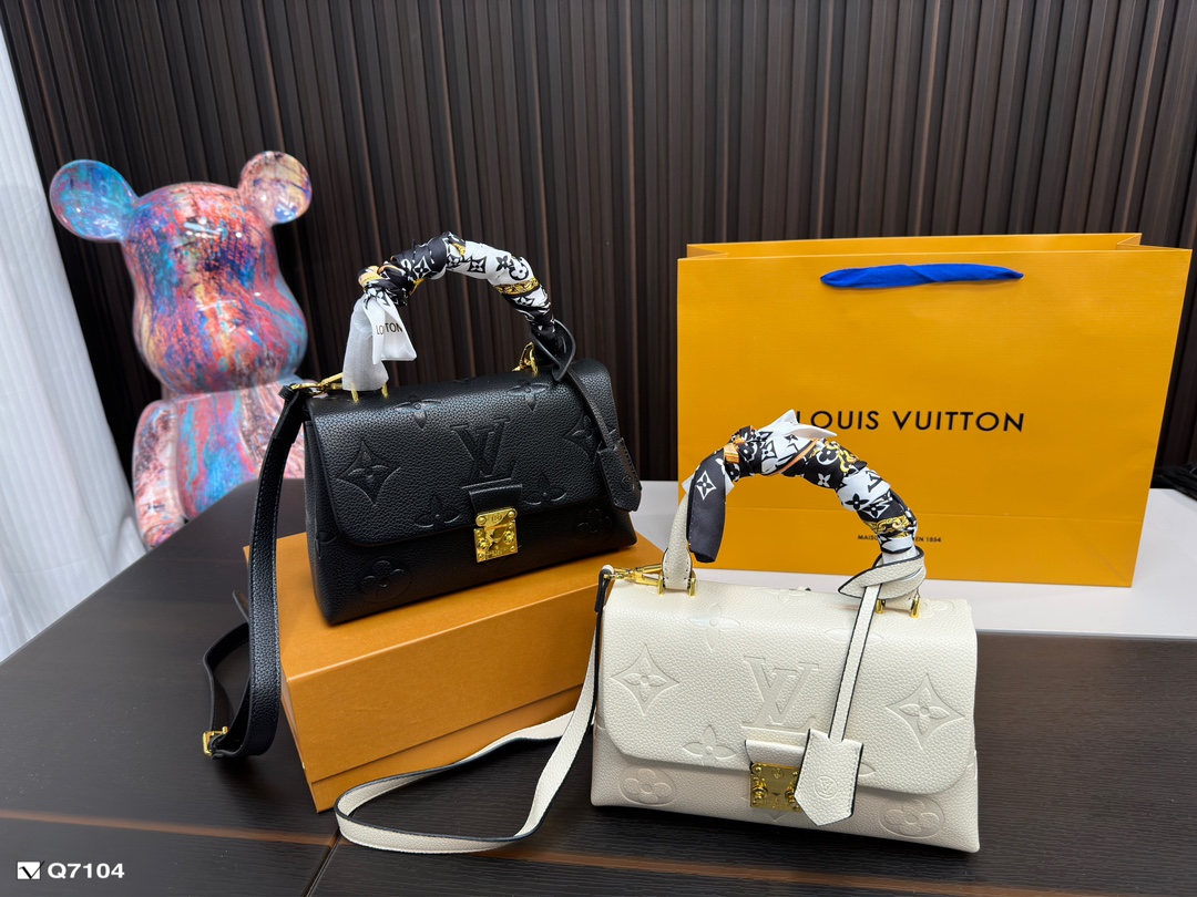 【LOUIS VUITTON】LV 2023新作カラープリントバッグとスカーフを発表